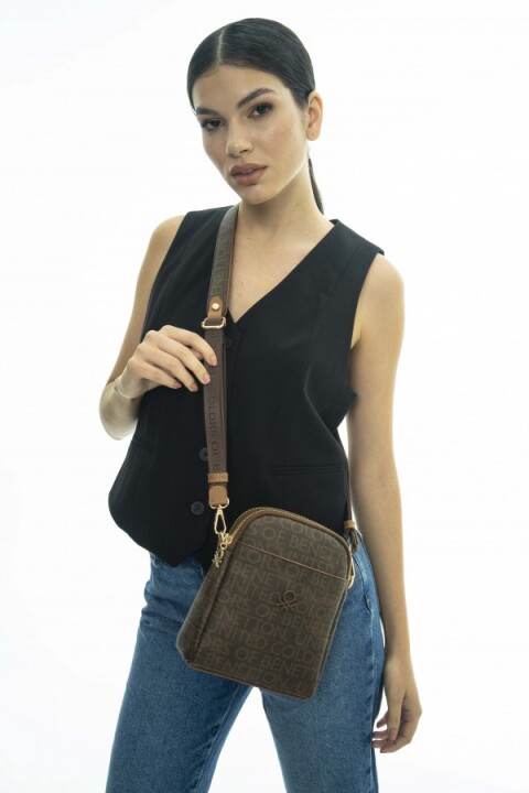 Kadın Eskitme Çapraz Çanta Bnt1136-Kahve 