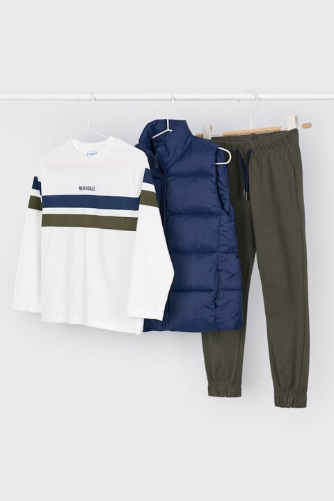 Erkek Çocuk Normal Kalıp 3 Parça Şişme Yelekli Takım - Yeşil 