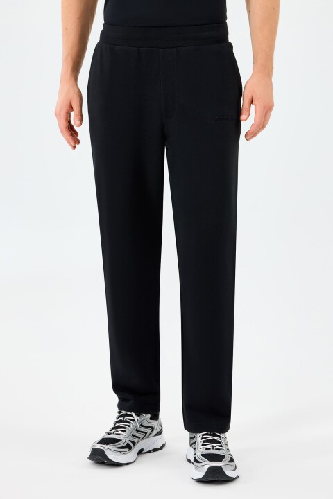 Erkek Essential Regular Kalıp Ayarlanabilir Belli Eşofman Altı - Siyah 