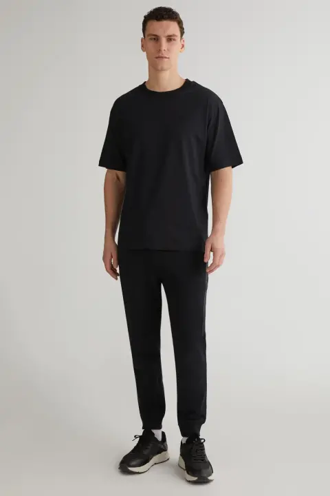 Erkek Gant Relaxed Fit Bisiklet Yaka Logolu T-Shirt - Siyah 