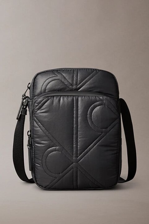 Erkek Kapitone Desenli Fermuarlı Cepli Çapraz Vücut Çanta - Siyah 