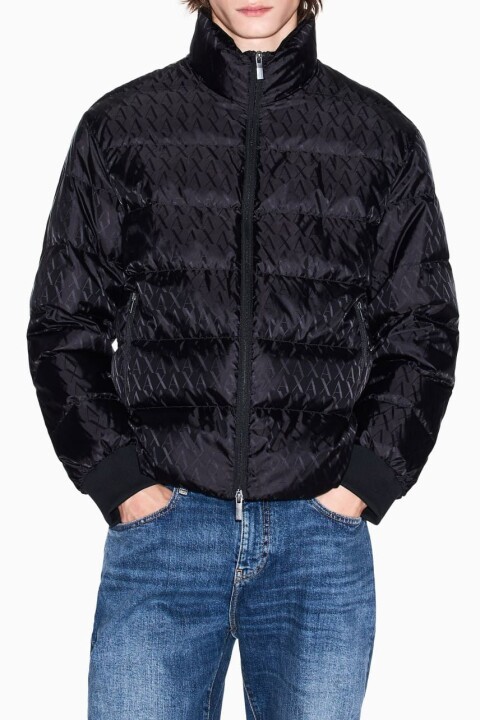 Erkek Tam Kalıp Jakar Logolu Şişme Mont - Siyah 