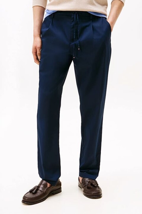 Erkek Tapered Fit Bilek Boy Teknik Kumaş Pantolon - Lacivert 