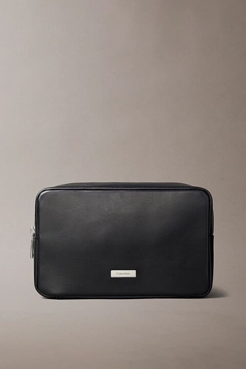 Erkek Yazı Logo Plakalı Aksesuar Çantası - Siyah 