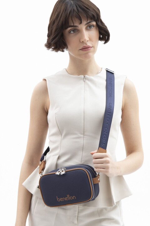 Kadın Bnt Kol Çantası - Lacivert/Camel 