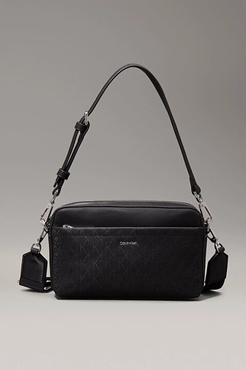 Kadın Ck Logo Convertible Kamera Çantası - Siyah 
