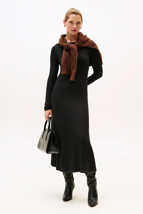 Kadın Dar Kesim Fitilli Eteği Çan Midi Elbise - Siyah 