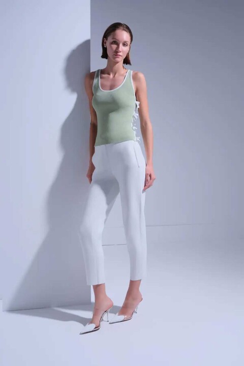 Kadın Fiyonk Detaylı Bisiklet Yaka Bluz - Yeşil 