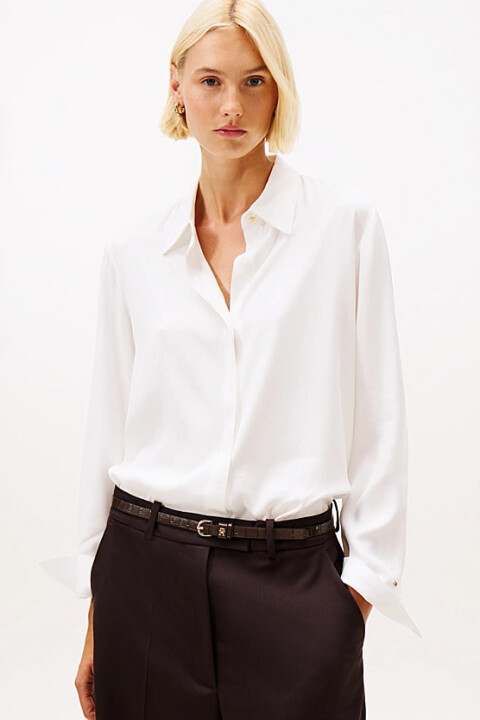 Kadın Regular Fit Gizli Patlı Viskon Gömlek - Ekru 