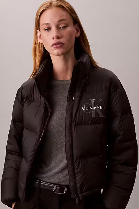 Kadın Regular Fit Grafik Logolu Şişme Mont - Siyah 