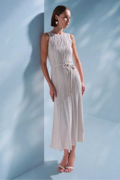 Kadın Saç Örgü Detaylı Kuşaklı Midi Elbise - Bej 