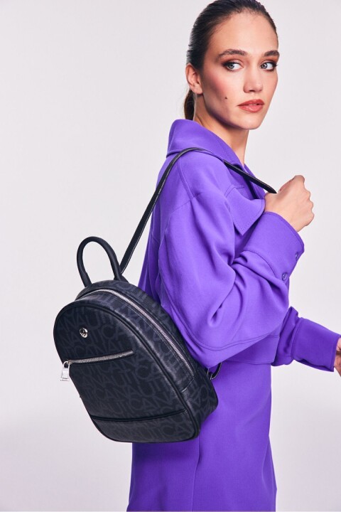 Kadın Sırt Çantası - Siyah 