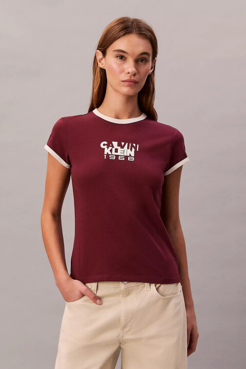 Kadın Tam Kalıp Baskılı Kontrast Yakalı T-Shirt - Bordo 