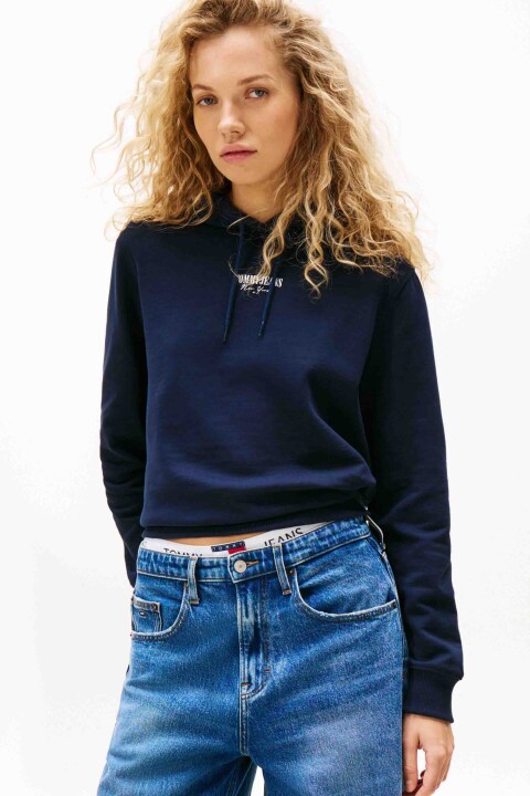 Kadın TJW REG ESS LOGO 2 HOODIE EXT Sweatshirts 