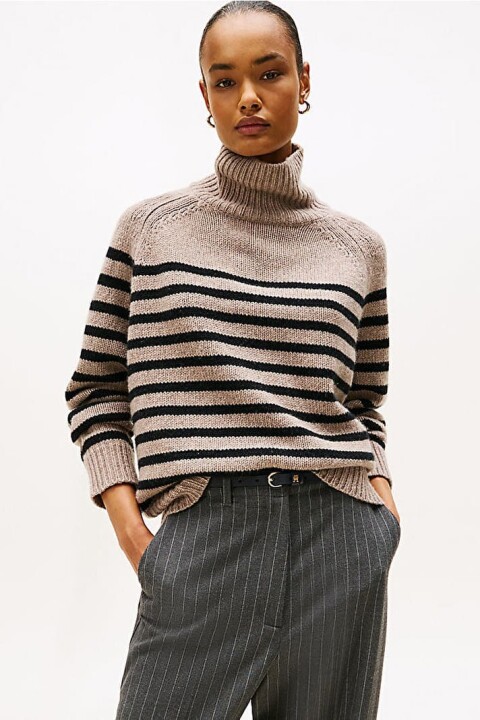 Kadın Yarım Balıkçı Yaka Relaxed Fit Çizgili Yün Kaşmir Kazak - Bej 