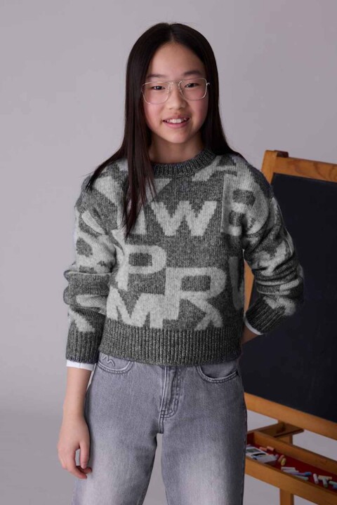 Kız Çocuk Triko Kazak Jakar Desenli – Gri 